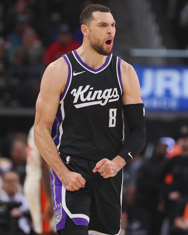  豪门陨落启示录：当千万年薪成为锁死未来的枷锁 体育新闻