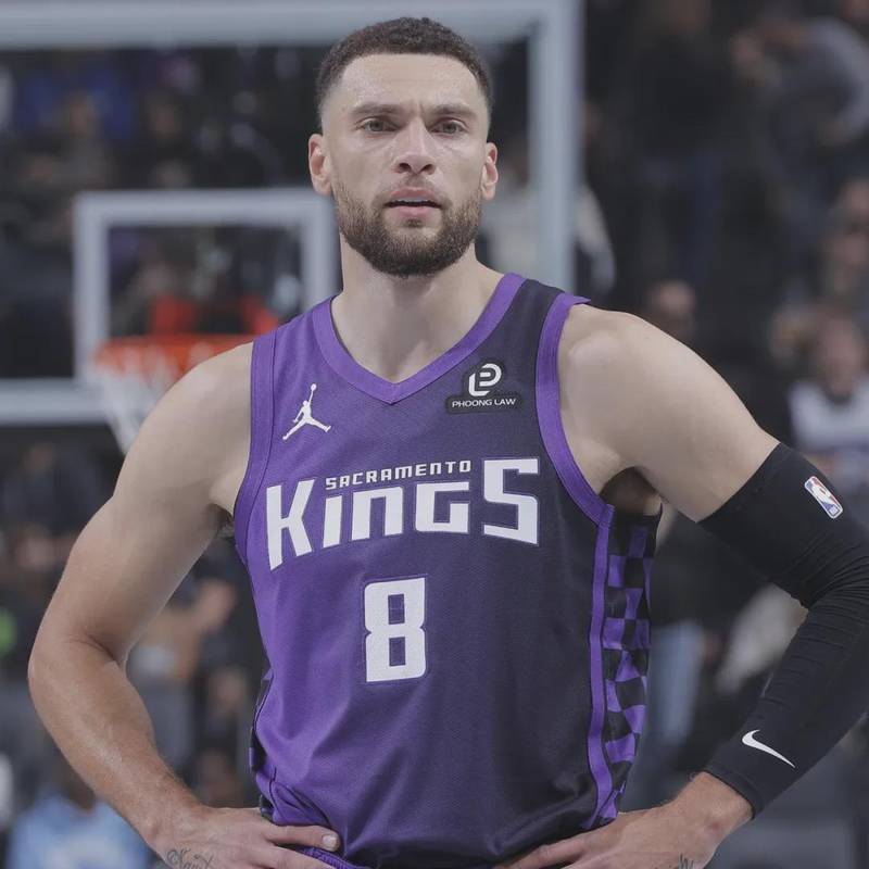  豪门陨落启示录：当千万年薪成为锁死未来的枷锁 体育新闻