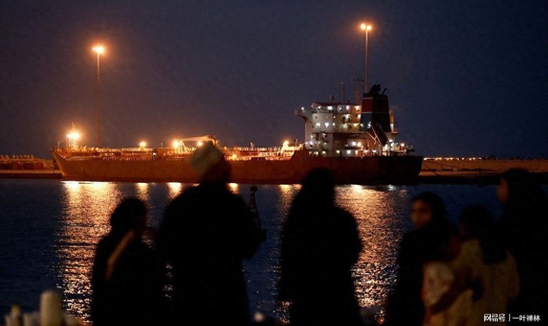 【战略博弈】从霍尔木兹到台海:保险断供背后的经济控制逻辑与风险溢价机制 股票财经