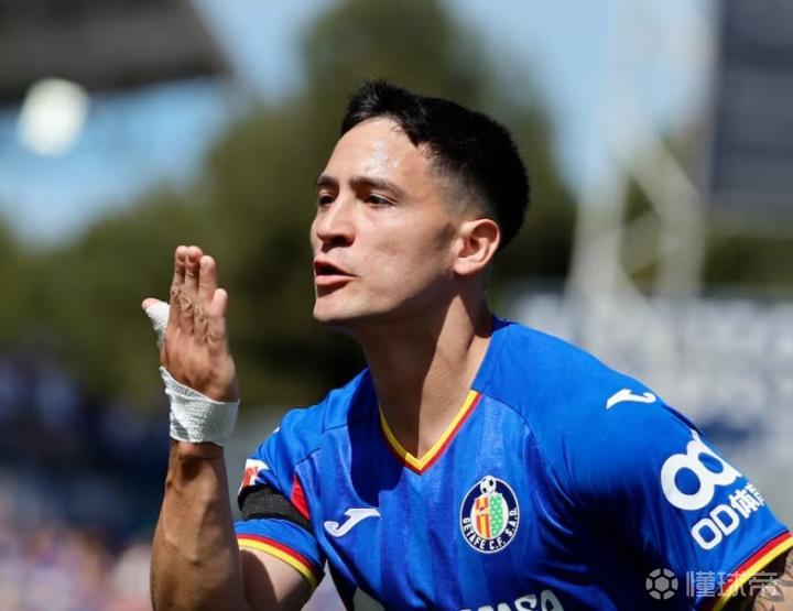 被低估的灵魂也有春天：一个乌拉圭前锋的漂泊与重生 体育新闻