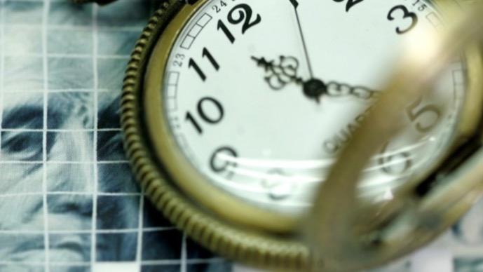  美股波动性深度解析：三大风险事件背后的量化逻辑与应对策略。 股票财经