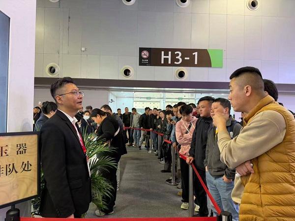  一块古玉引发的跨城奔赴：当我们终于愿意为热爱出发 文化旅游