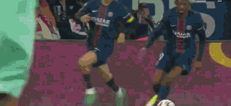  登贝莱世界波解码：大巴黎三叉戟战术裂变与欧冠布局 体育新闻