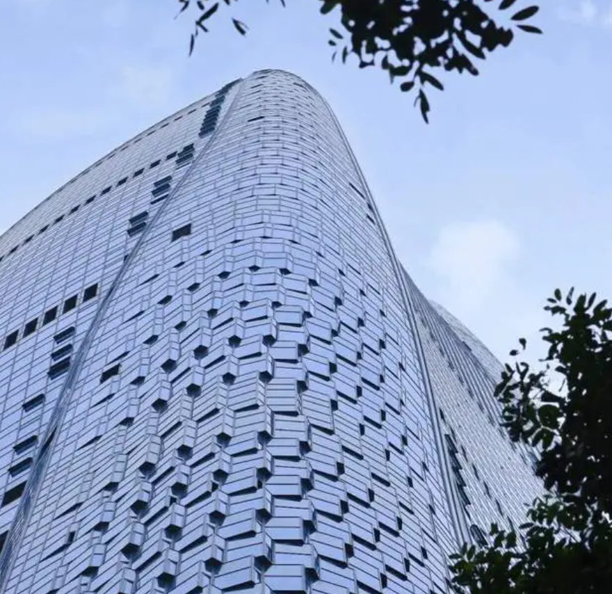  407米超高层建造技术解密：云投大厦的结构创新与工程突破 房产家居