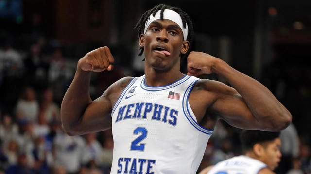  活塞中锋破茧：从被放弃的顶薪候选到内线效率领跑者的技术蜕变 体育新闻