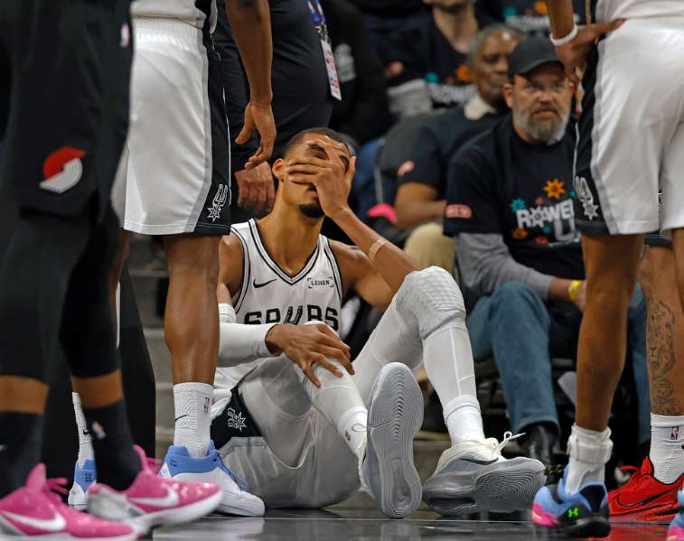  【深度解析】NBA脑震荡协议运作机制与文班回归时间线预测 体育新闻