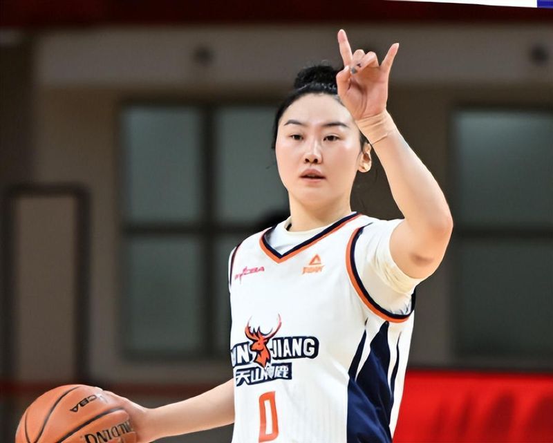  双膝ACL断裂后的逆袭公式：武桐桐51.6%命中率的底层技术拆解 体育新闻